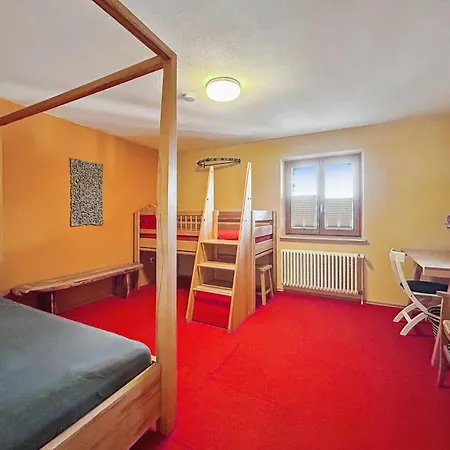 דירה Haus Farbenklang צוויזל