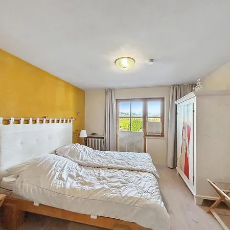 Haus Farbenklang דירה *