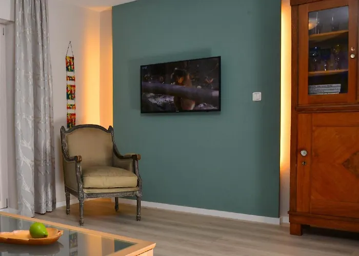 شقة Haus Farbenklang *