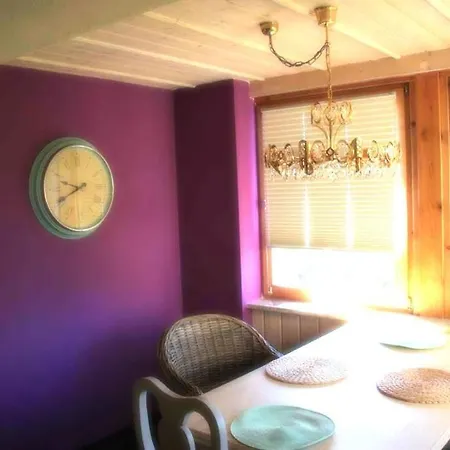 Apartment Haus Farbenklang