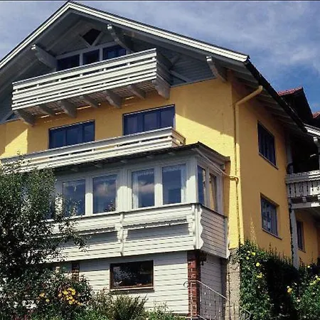 Haus Farbenklang *